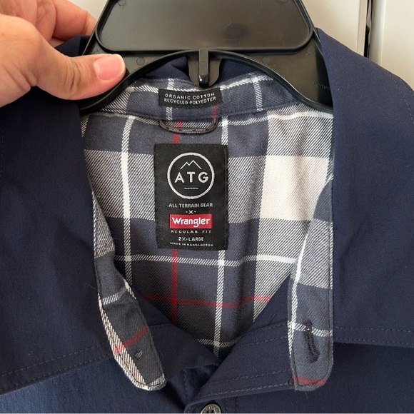 Wrangler ATG Shirt Men's 2XL Blue Plaid Long Sleeve Button Front Western Casual - Picture 8 of 10